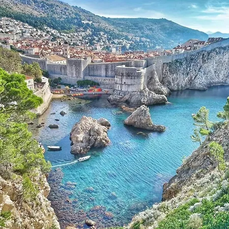 Πανσιόν & Pajolo Ντουμπρόβνικ